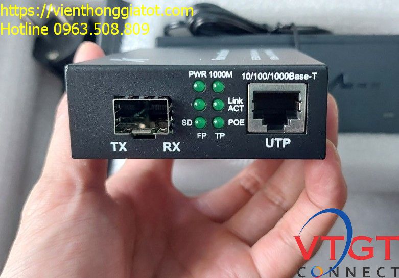 bo-chuyen-doi-quang-dien-co-poe-gigabit-yt-8110p-sfp-as-hang-wintop