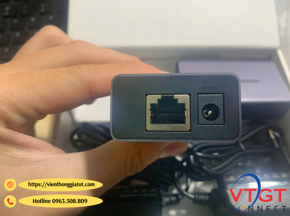 thiet-bi-keo-dai-tin-hieu-hdmi-50m-qua-cap-lan-cat6-chinh-hang-ugreen-90811eu