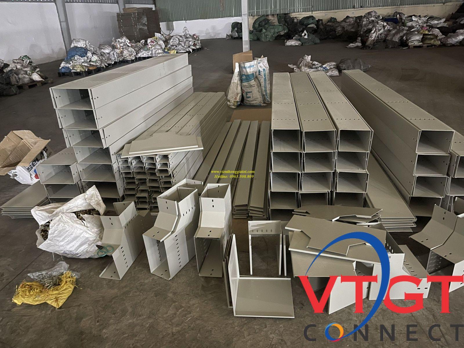 Thang máng cáp là gì? Ứng dụng của thang máng cáp? Có những loại thang máng cáp nào?